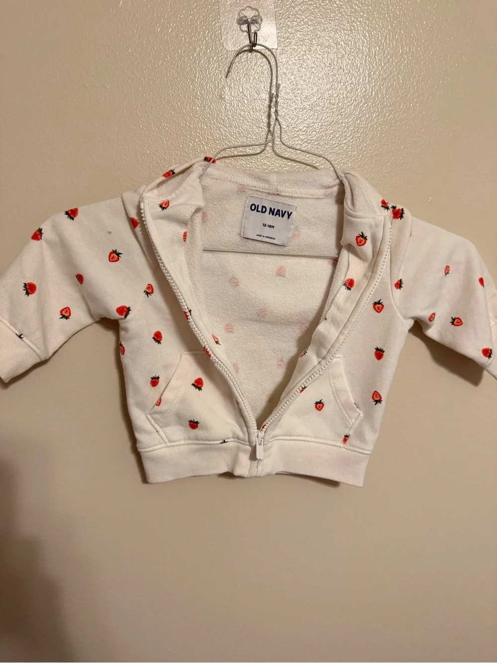 Old Navy Baby Girls Strawberry Print Zip Up Hoodie Jacket 12-18M